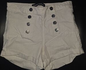 Almost Famous Women's High Waist Cream Shorts